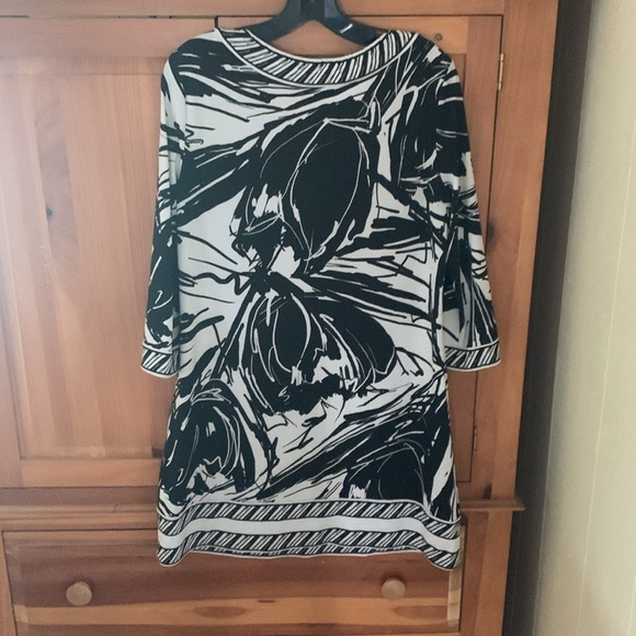 BCBG Maxazria black/white patterned dress - Picture 3 of 3